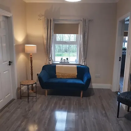 بيت للعطل Pegs *